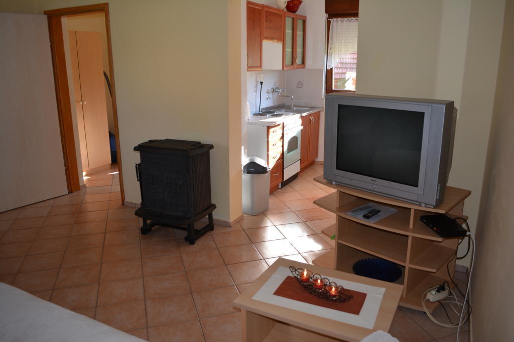 Saborsko Holiday Home Lana מראה חיצוני תמונה